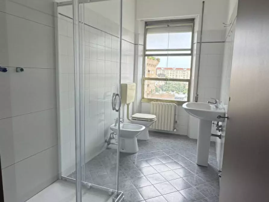 Immagine 17 di Camera in affitto  in Gall. Porte Contarine 4 a Padova