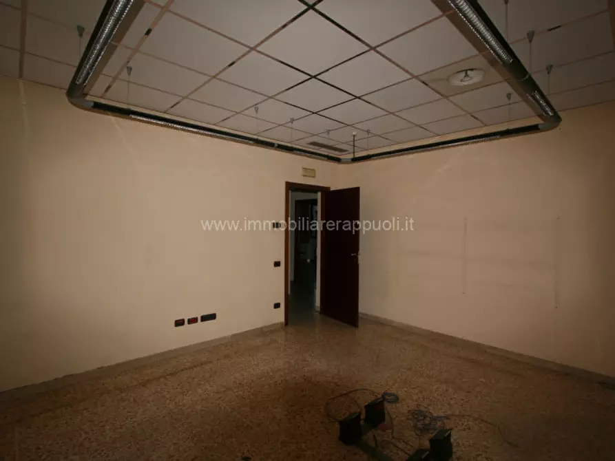 Immagine 2 di Appartamento in vendita  a Sinalunga