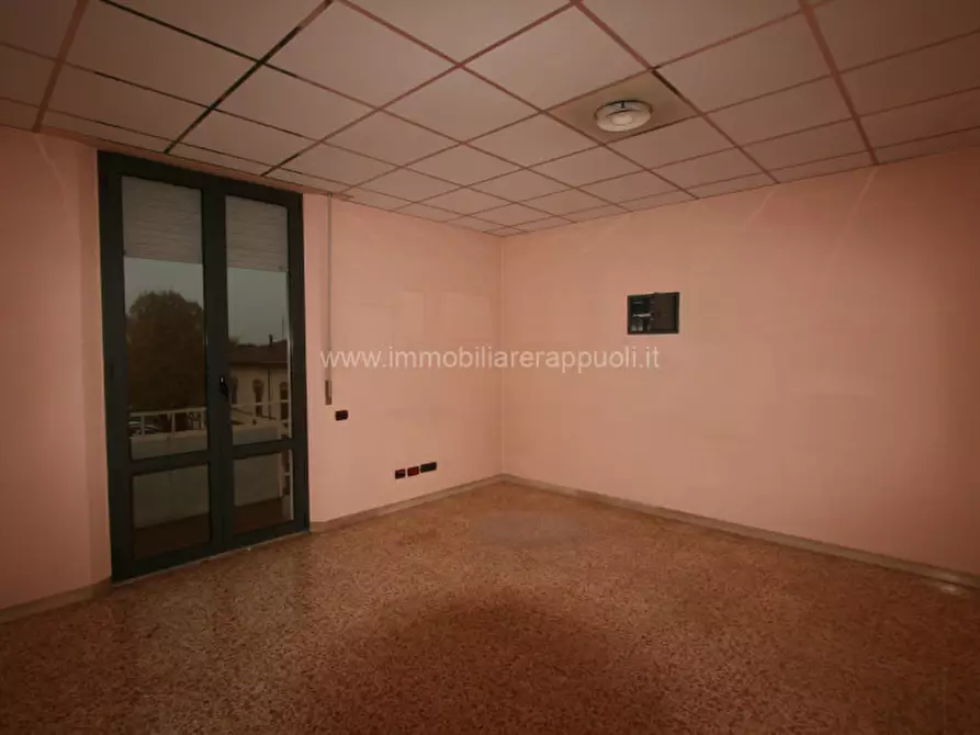 Immagine 6 di Appartamento in vendita  a Sinalunga