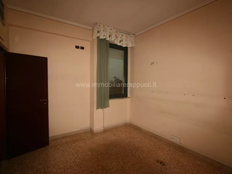 Immagine 11 di Appartamento in vendita  a Sinalunga