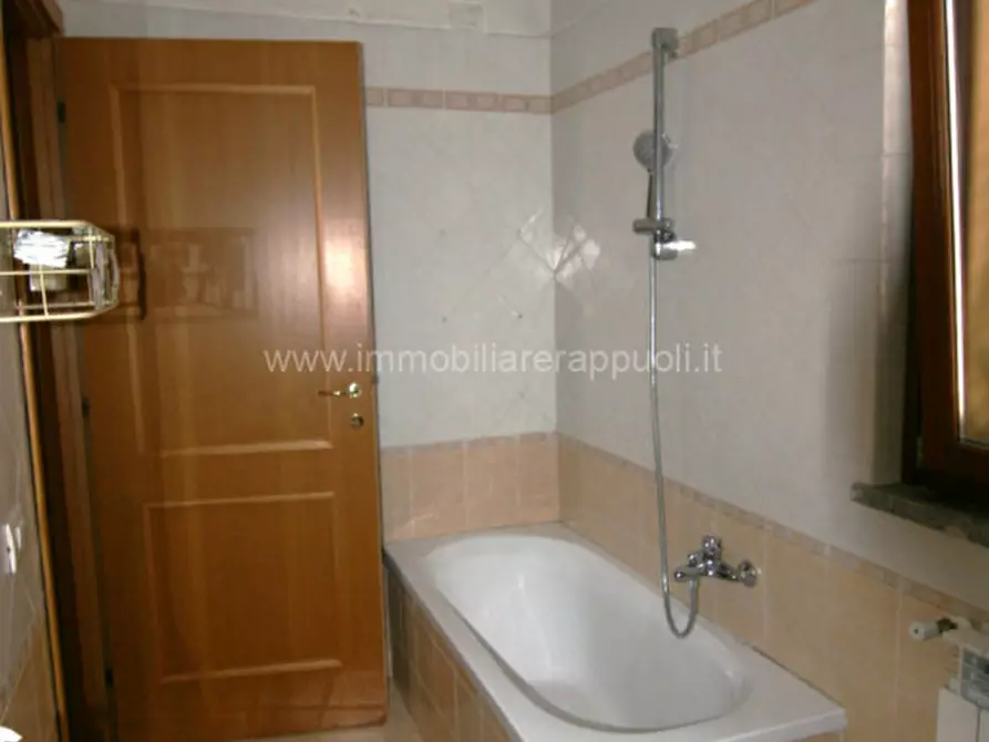 Immagine 5 di Villetta a schiera in vendita  in Sinalunga VIA TRIESTE a Sinalunga