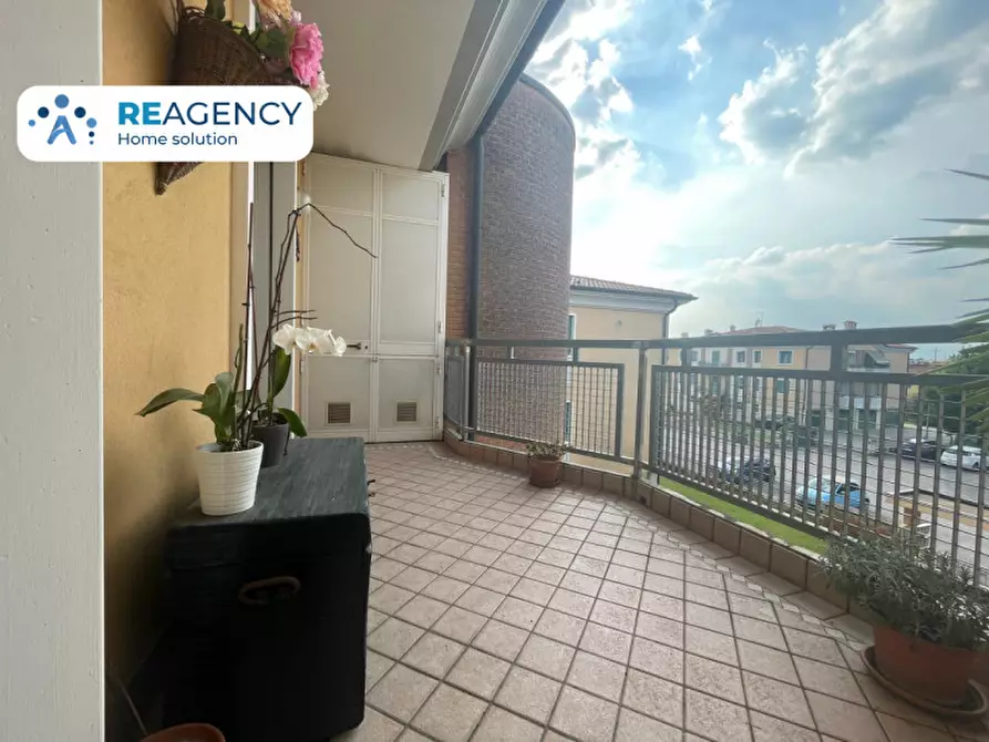 Immagine 7 di Appartamento in vendita  in Via fornaci, 10 a Torri Di Quartesolo