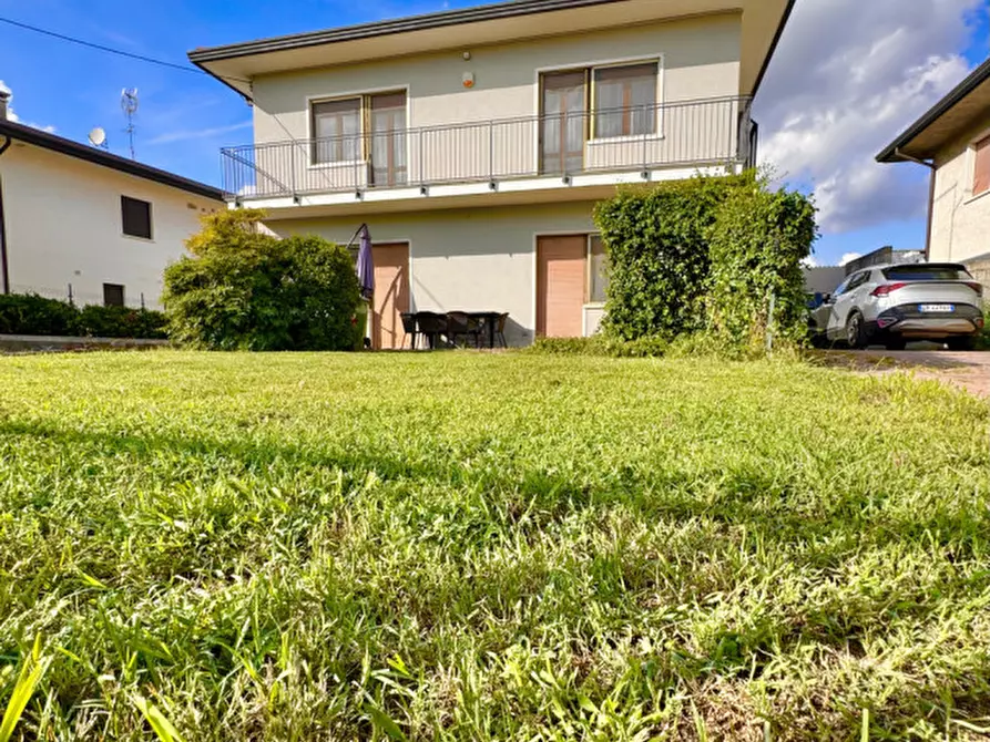 Immagine 1 di Casa bifamiliare in vendita  a Albaredo D'adige