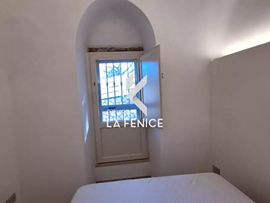 Immagine 37 di Rustico / casale in vendita  in Contrada Mancini a Locorotondo