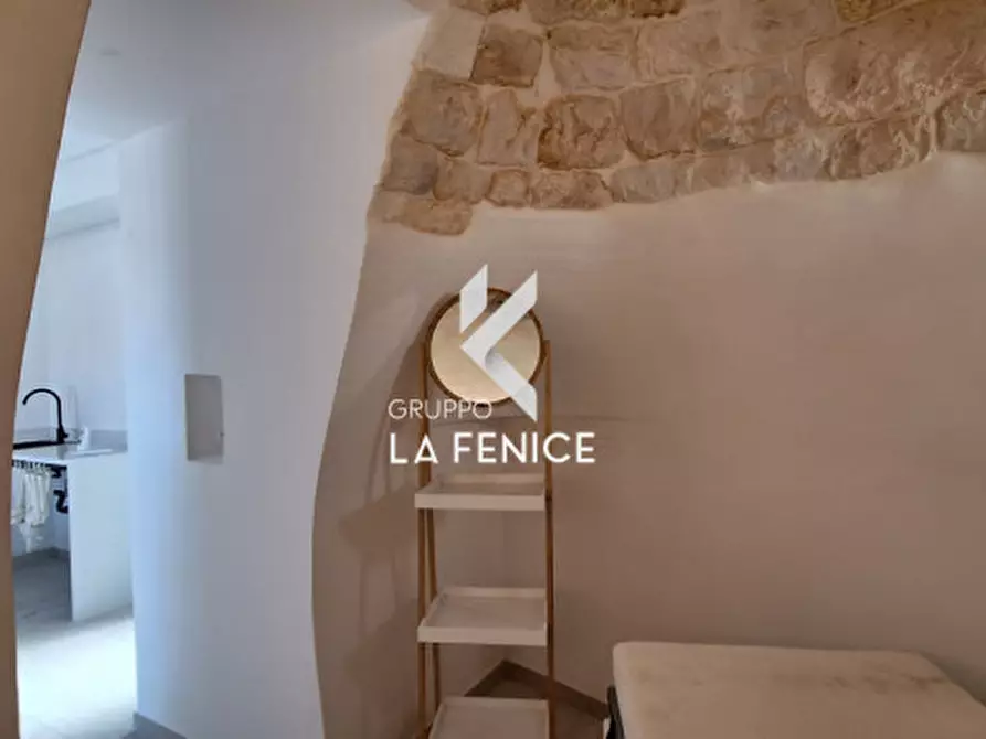 Immagine 61 di Rustico / casale in vendita  in Contrada Mancini a Locorotondo