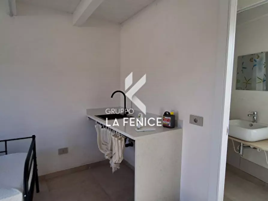 Immagine 64 di Rustico / casale in vendita  in Contrada Mancini a Locorotondo