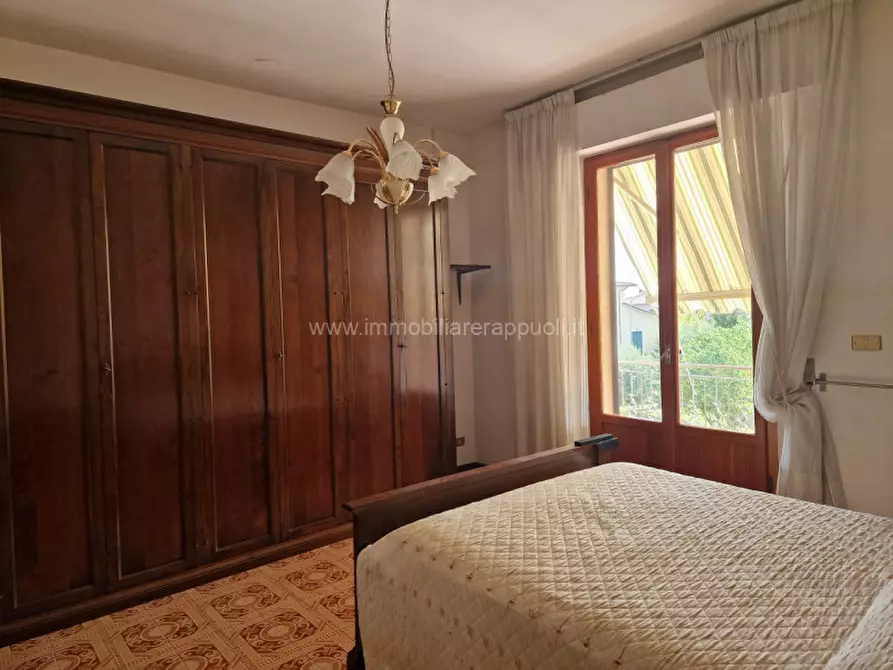 Immagine 4 di Villetta a schiera in vendita  a Sinalunga