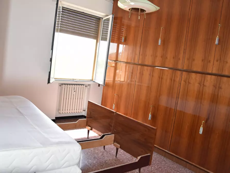 Immagine 15 di Appartamento in vendita  in via a Bologna