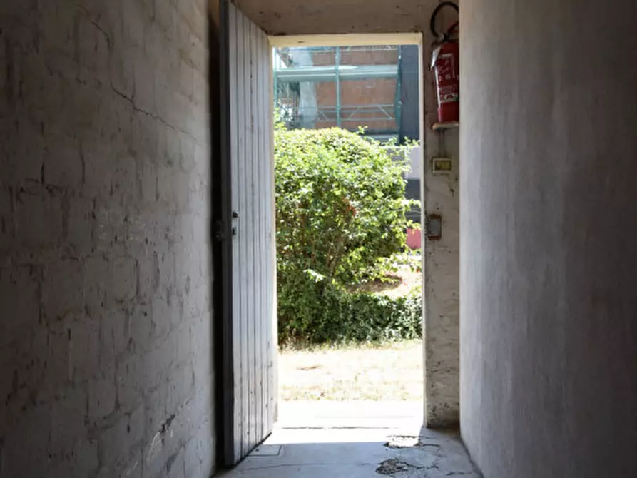 Immagine 18 di Appartamento in vendita  in via a Bologna