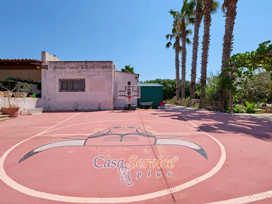 Immagine 8 di Villa in vendita  in Via conte di Torino a Racale