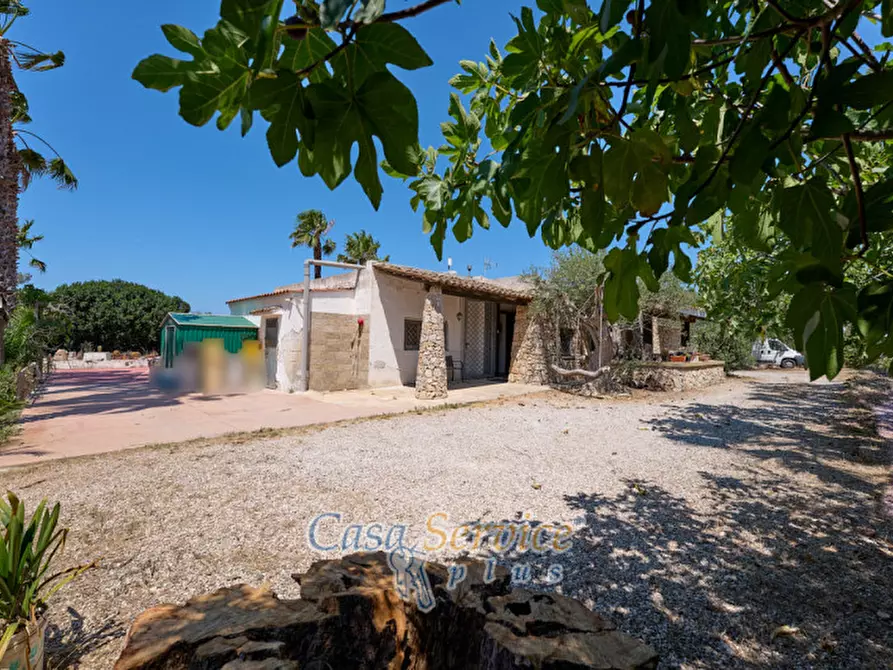 Immagine 12 di Villa in vendita  in Via conte di Torino a Racale
