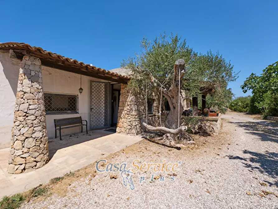 Immagine 13 di Villa in vendita  in Via conte di Torino a Racale