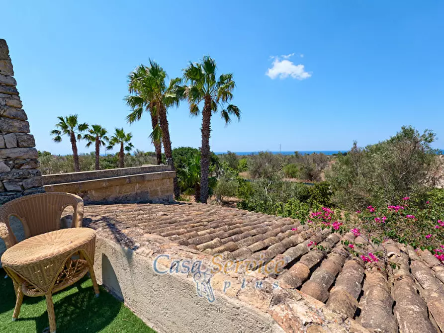 Immagine 49 di Villa in vendita  in Via conte di Torino a Racale