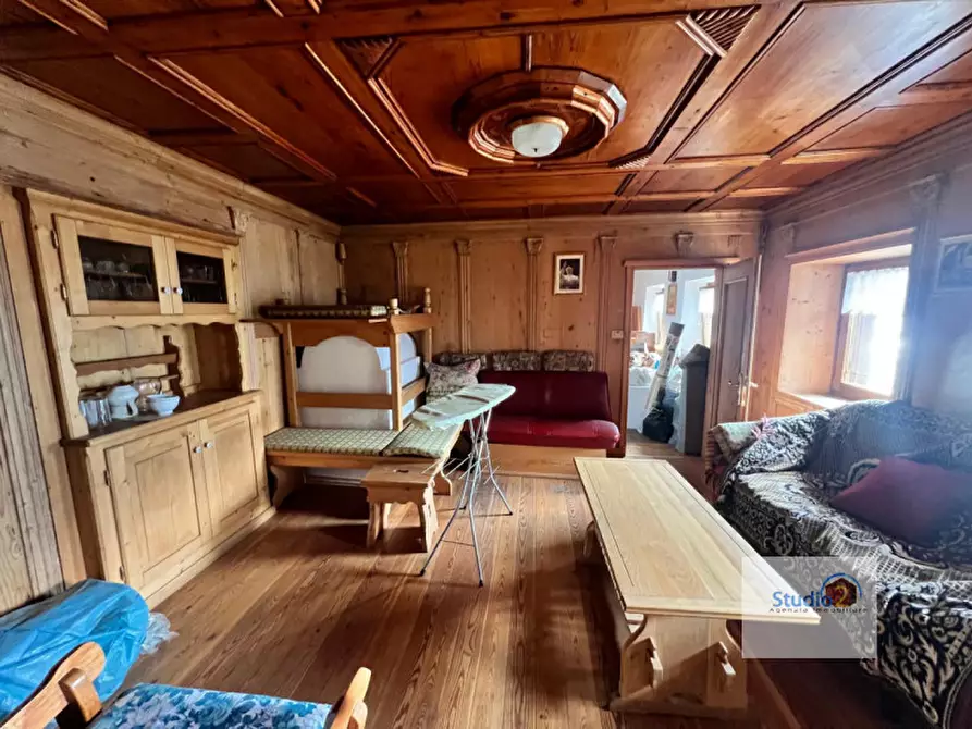 Immagine 1 di Appartamento in vendita  in Via Colonnello De Villa a San Pietro Di Cadore
