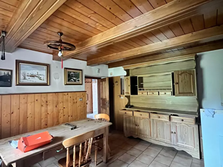 Immagine 21 di Appartamento in vendita  in Via Colonnello De Villa a San Pietro Di Cadore