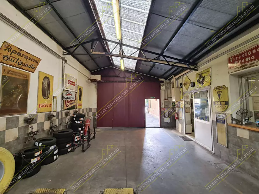 Immagine 2 di Capannone industriale in vendita  in Via Emilia Est a Modena