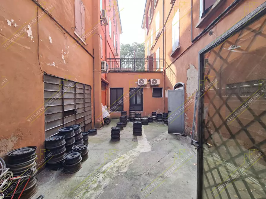 Immagine 11 di Capannone industriale in vendita  in Via Emilia Est a Modena