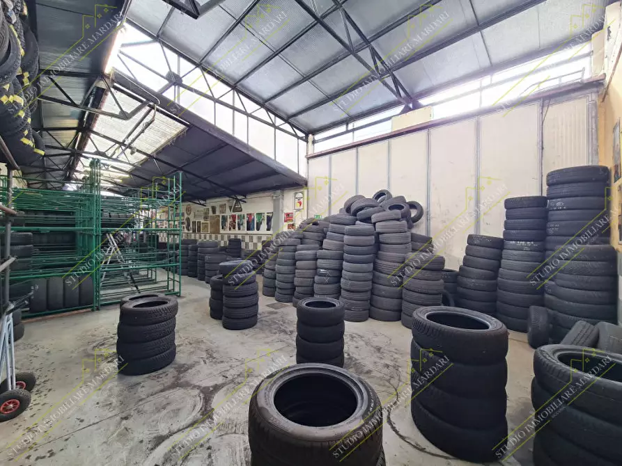 Immagine 13 di Capannone industriale in vendita  in Via Emilia Est a Modena