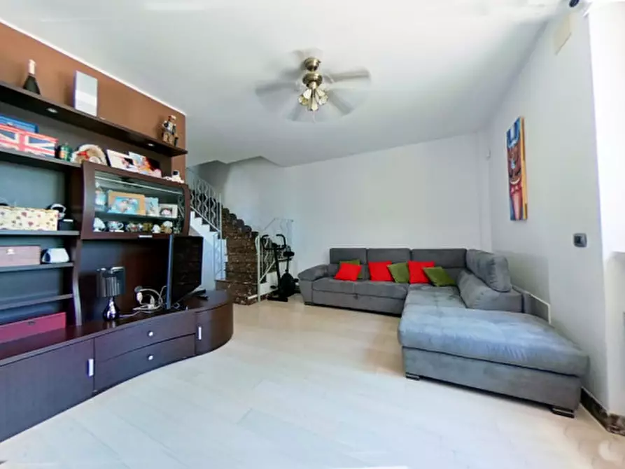 Immagine 16 di Villa in vendita  in CASAV a Fasano