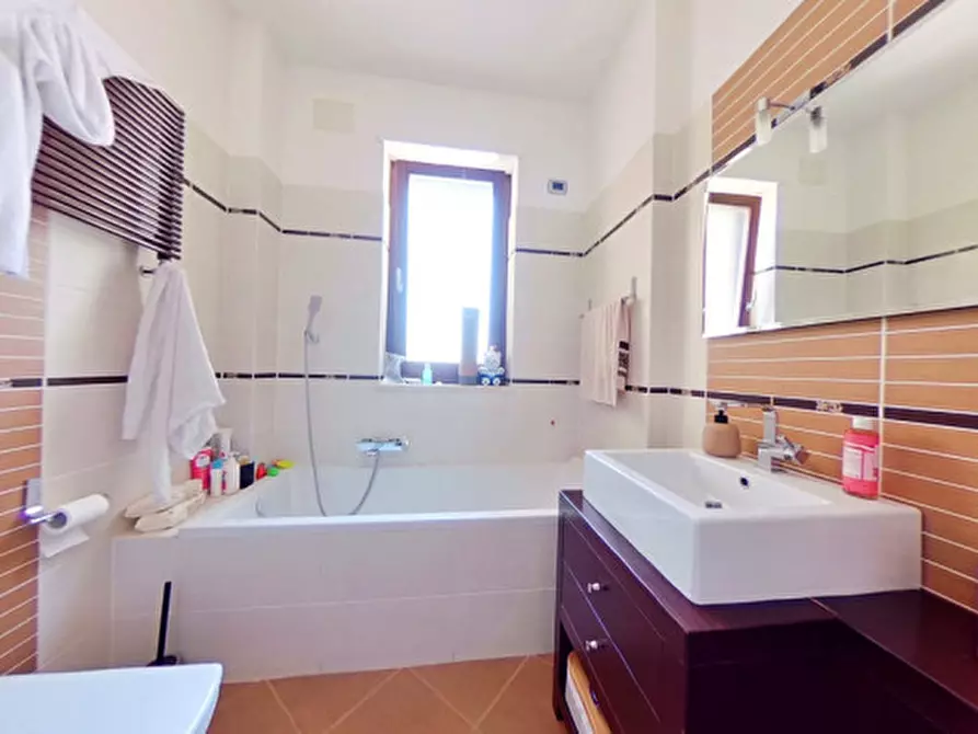 Immagine 21 di Villa in vendita  in CASAV a Fasano