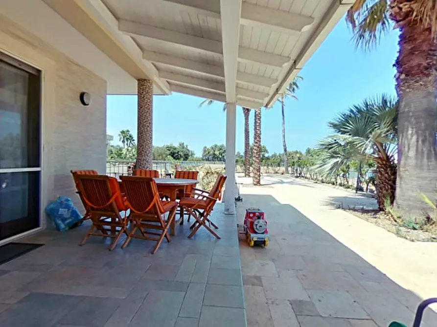 Immagine 30 di Villa in vendita  in CASAV a Fasano