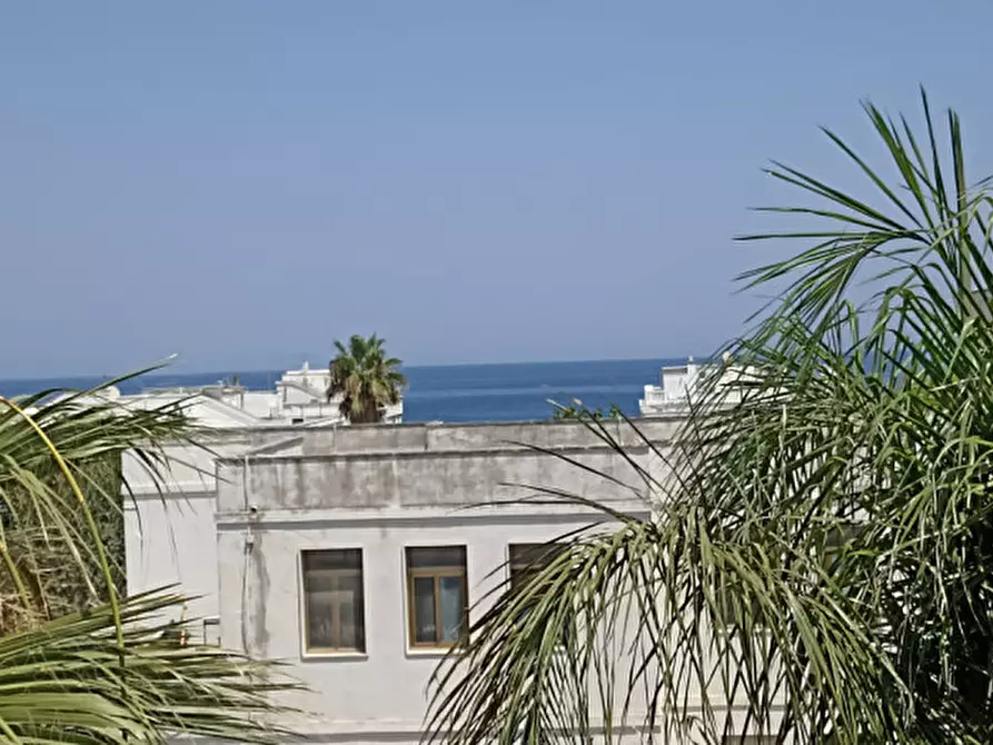 Immagine 51 di Villa in vendita  in CASAV a Fasano