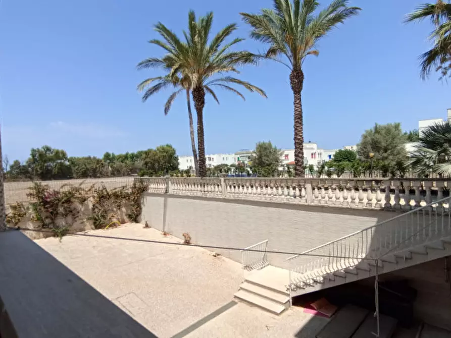 Immagine 54 di Villa in vendita  in CASAV a Fasano