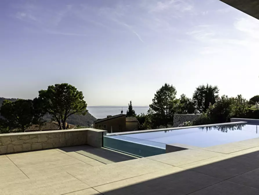 Immagine 16 di Villa in vendita  in via villaggio oliveto a Costermano sul Garda