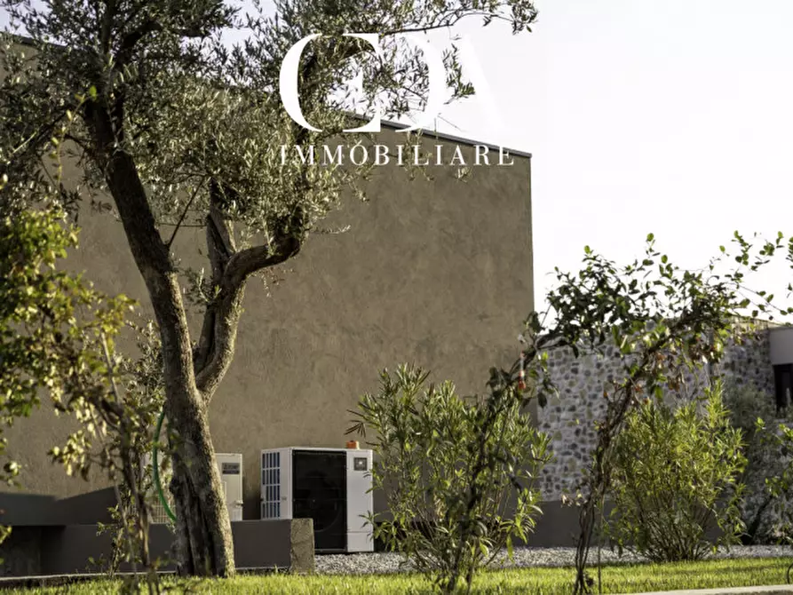 Immagine 20 di Villa in vendita  in via villaggio oliveto a Costermano sul Garda