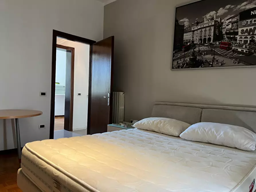 Immagine 5 di Appartamento in affitto  a Rovigo