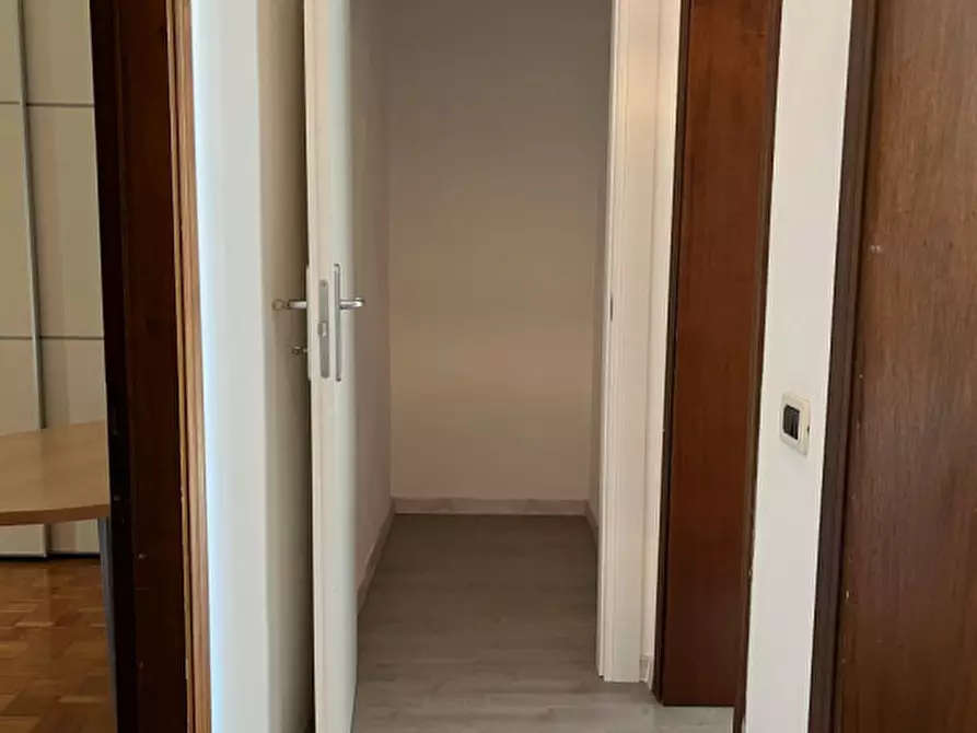Immagine 10 di Appartamento in affitto  a Rovigo