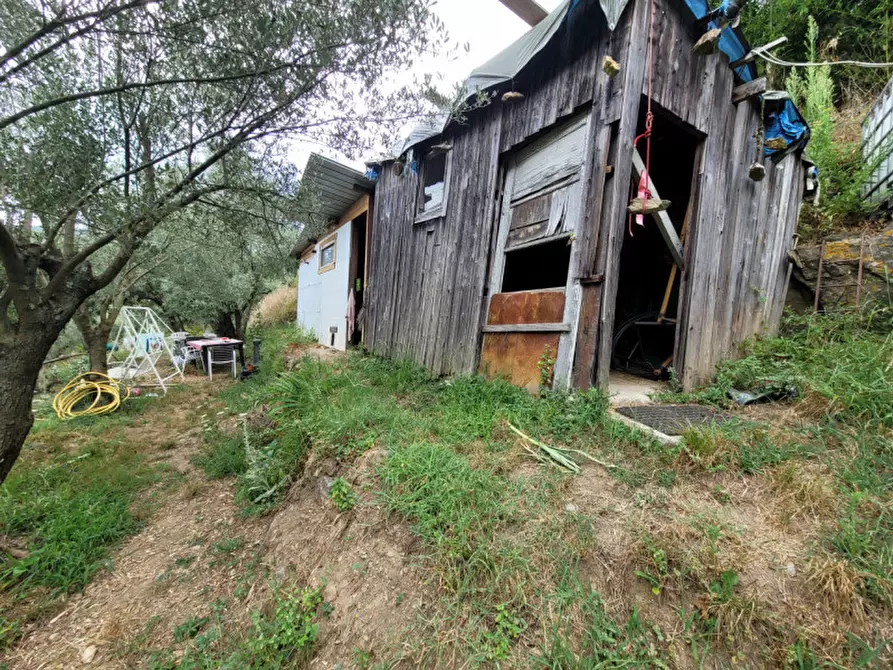 Immagine 1 di Terreno in vendita  in via botta a Savona