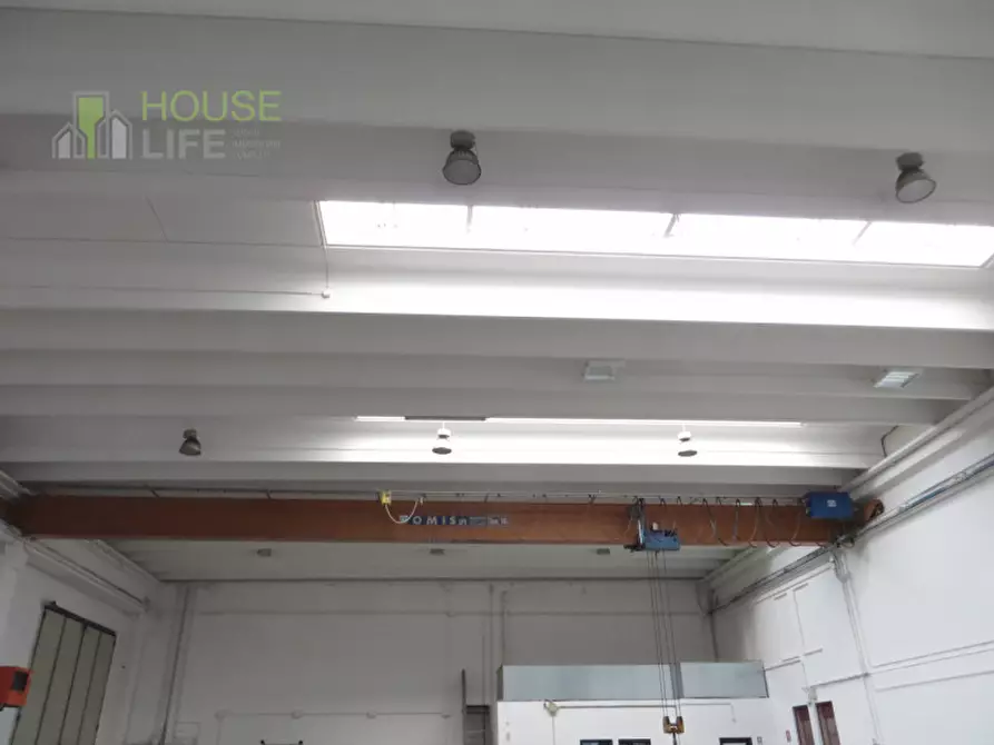 Immagine 1 di Capannone industriale in affitto  in via liguria a Schio