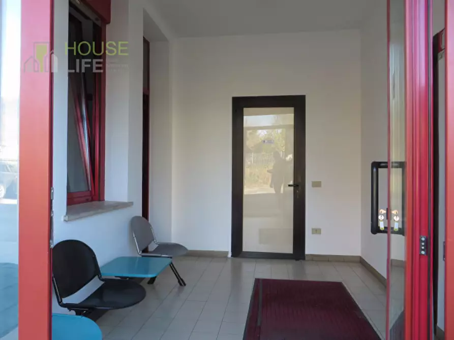 Immagine 12 di Capannone industriale in affitto  in via liguria a Schio