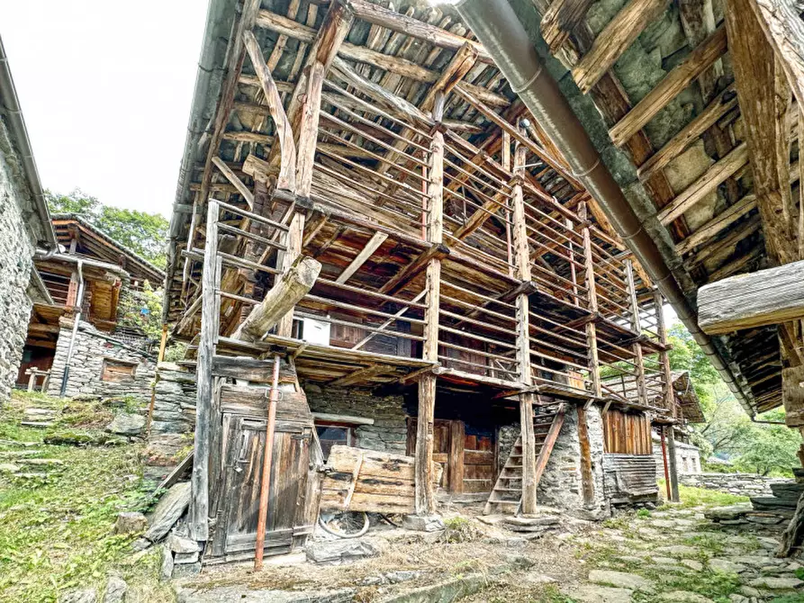 Immagine 5 di Rustico / casale in vendita  in Goreto a Alagna Valsesia