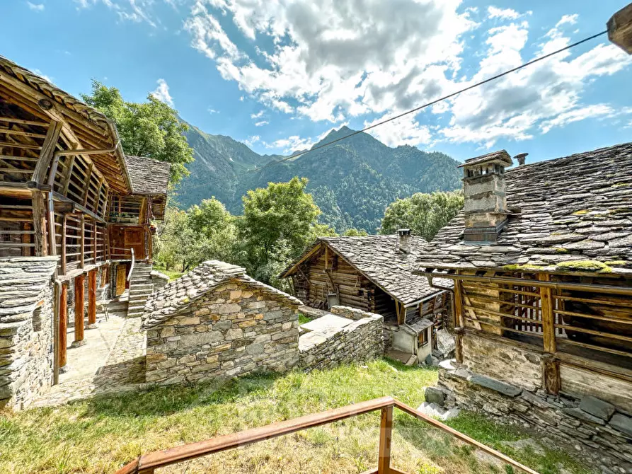 Immagine 7 di Rustico / casale in vendita  in Goreto a Alagna Valsesia