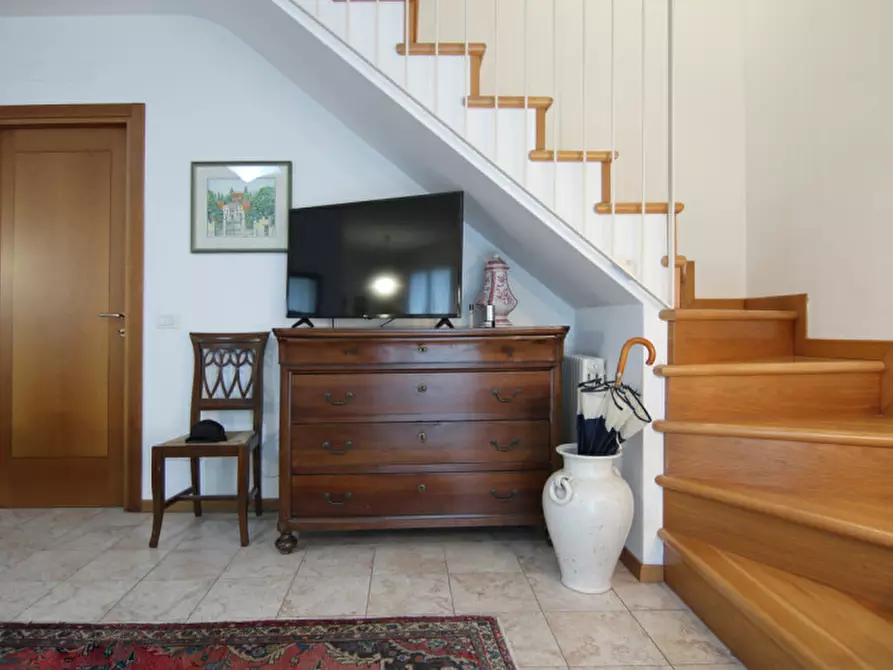 Immagine 2 di Appartamento in vendita  in Via Cà Morel a Costermano sul Garda