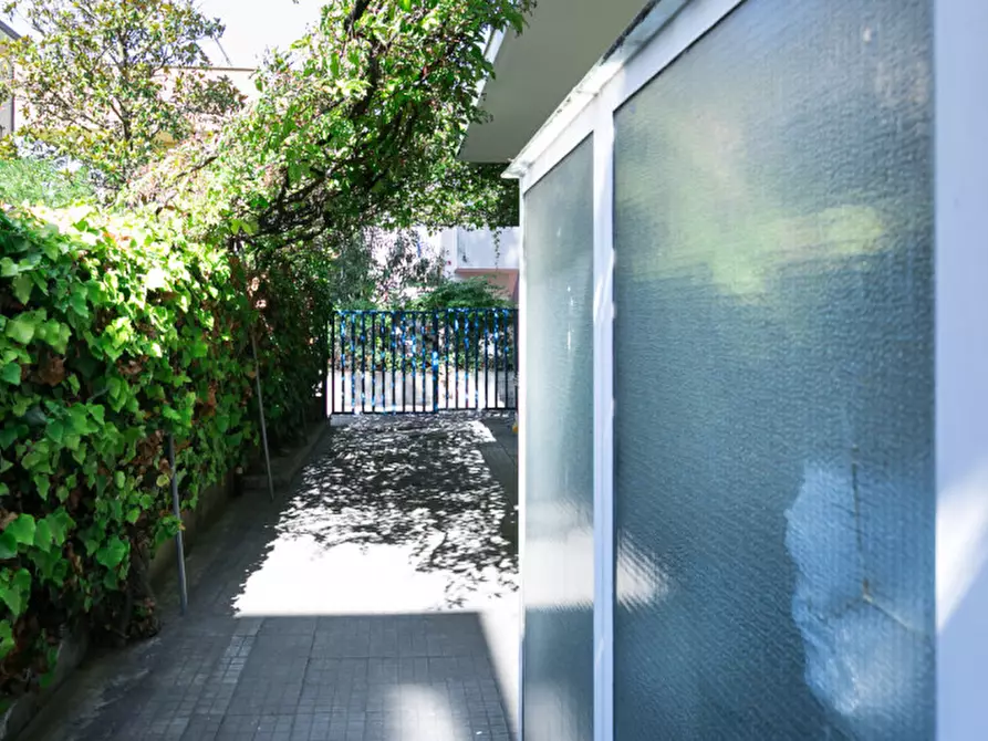 Immagine 27 di Villa in vendita  in Via Dante Alighieri 241 a Riccione