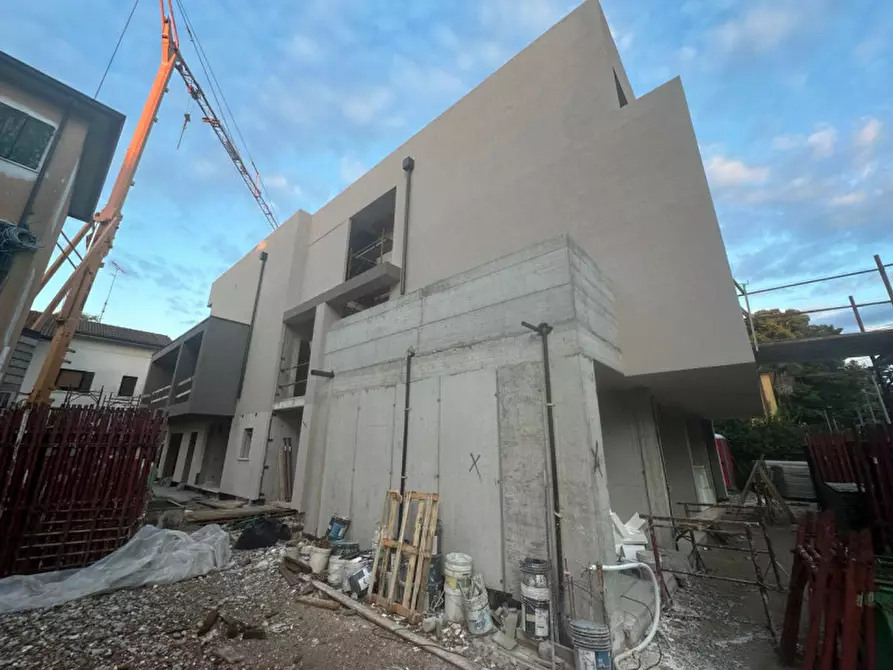 Immagine 4 di Appartamento in vendita  a Spresiano