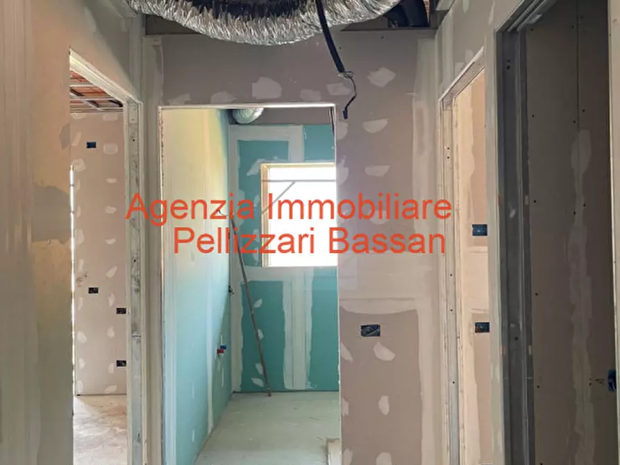 Immagine 11 di Appartamento in vendita  a Spresiano