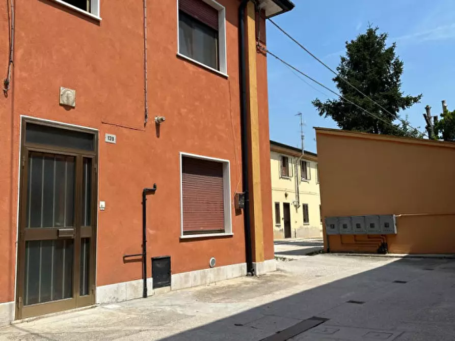 Immagine 1 di Villetta a schiera in vendita  in Via Caselle a Nogara