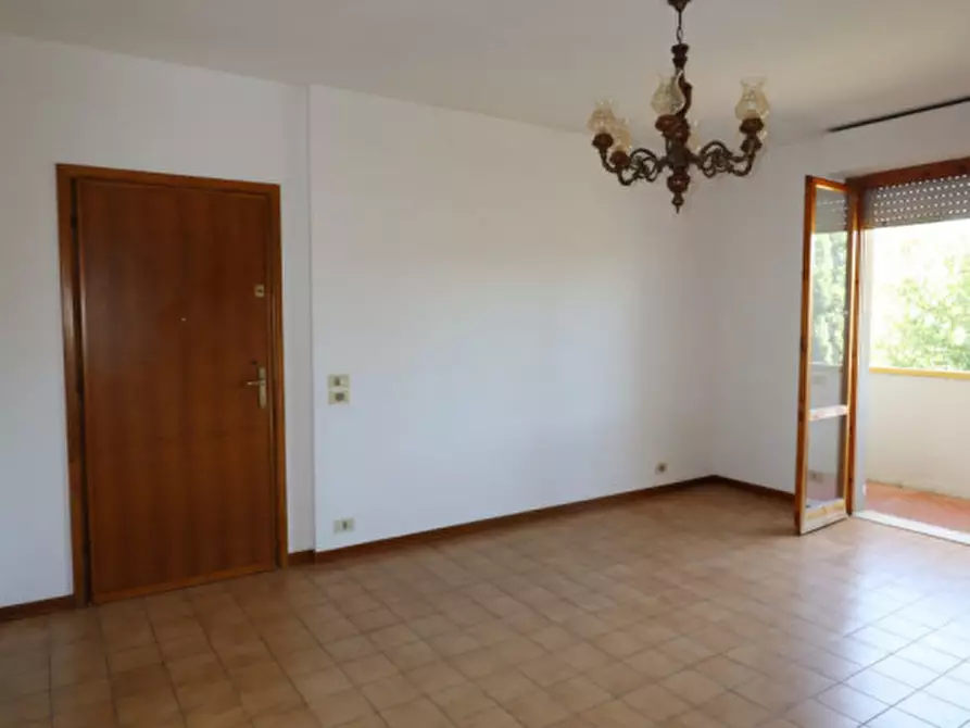 Immagine 21 di Appartamento in vendita  in Via Siena a Montevarchi