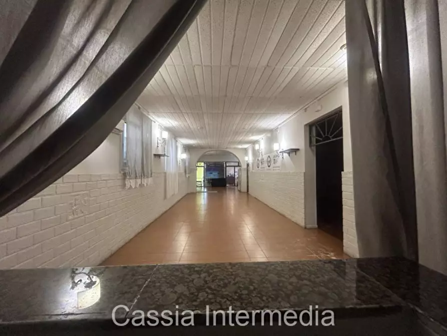 Immagine 13 di Negozio in vendita  in Via Termo Larte 96 a Nepi