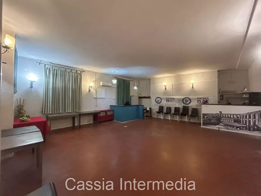 Immagine 17 di Negozio in vendita  in Via Termo Larte 96 a Nepi