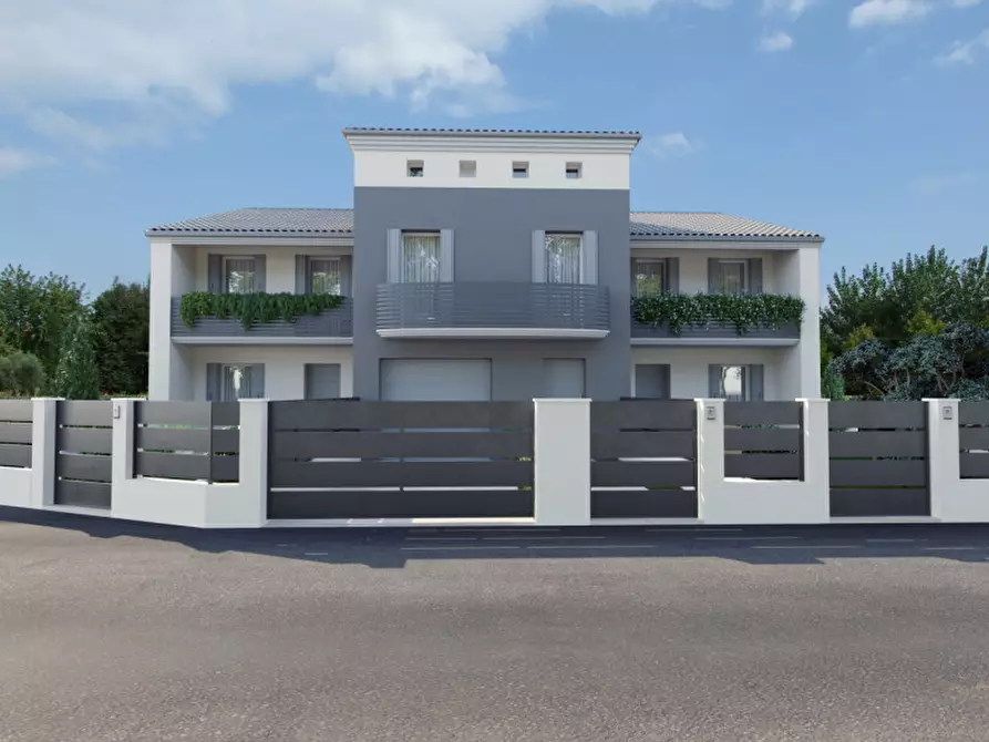 Immagine 2 di Casa trifamiliare in vendita  in VIA SAN LUIGI ORIONE a Borgo Veneto