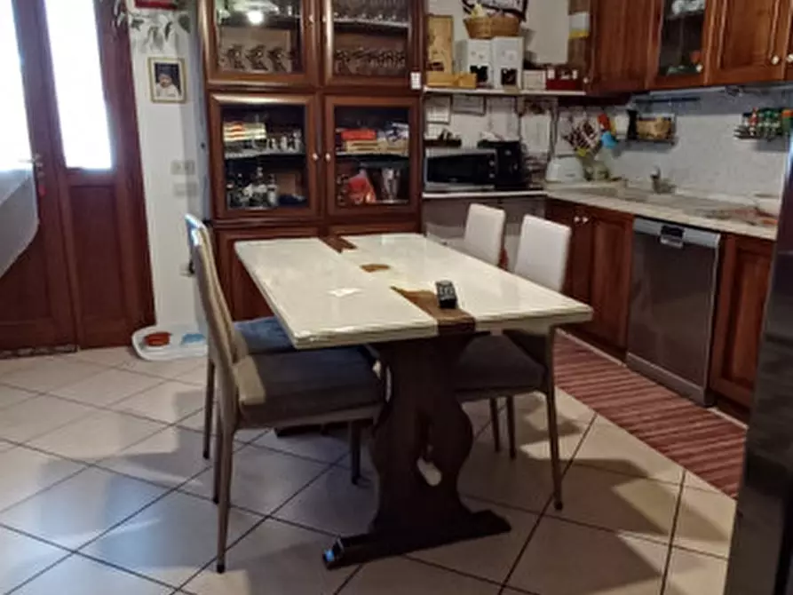 Immagine 14 di Rustico / casale in vendita  a Trecenta