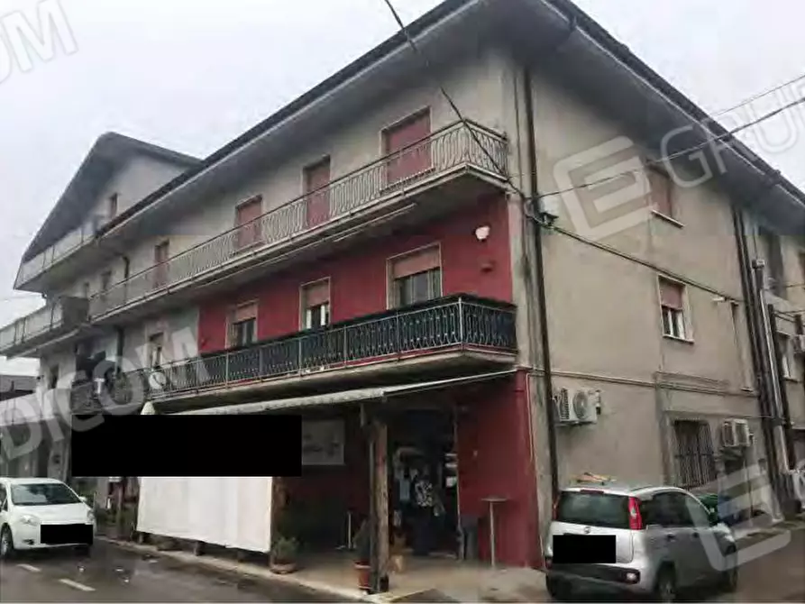 Immagine 22 di Palazzo in vendita  in Via Calcinaro 751 a Salizzole