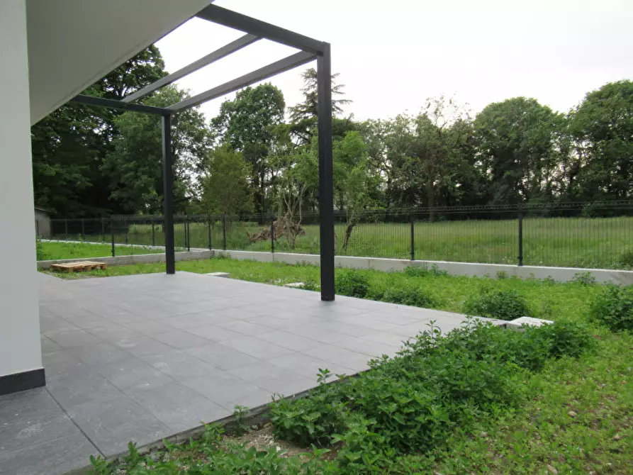 Immagine 1 di Casa bifamiliare in vendita  a Villorba