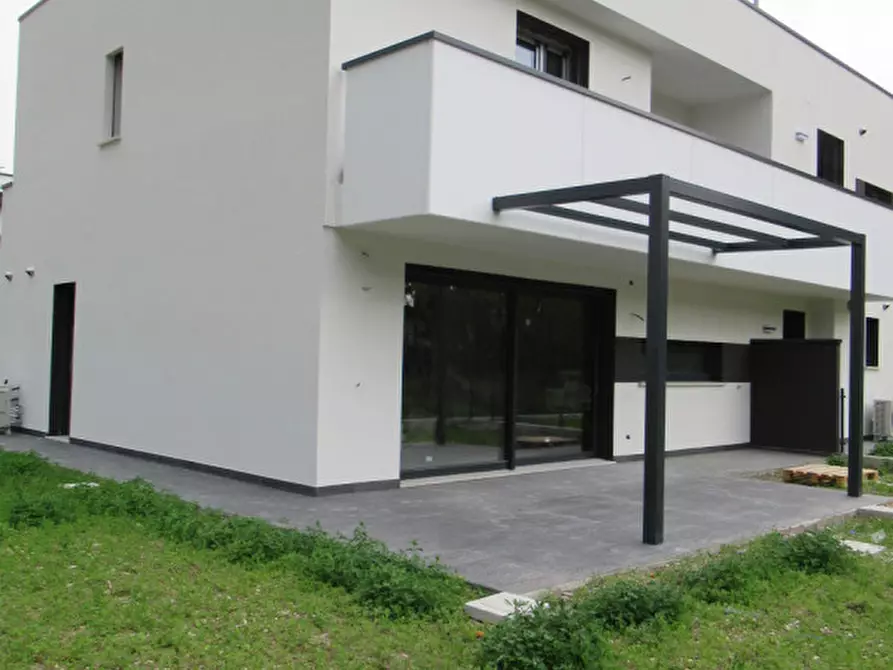 Immagine 7 di Casa bifamiliare in vendita  a Villorba