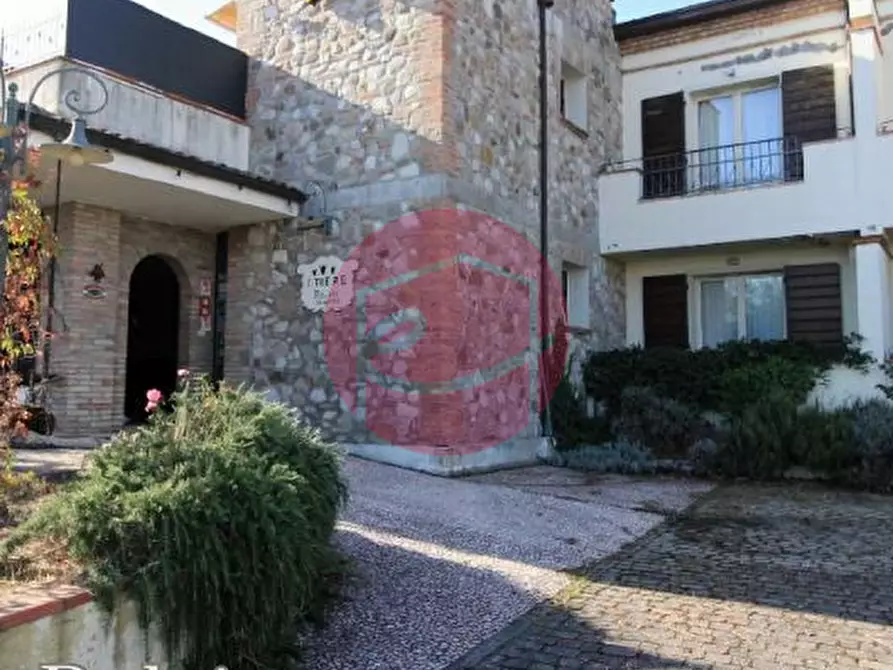 Immagine 1 di Bed & Breakfast in vendita  in via f.lli cervi 1 a Poggio Torriana